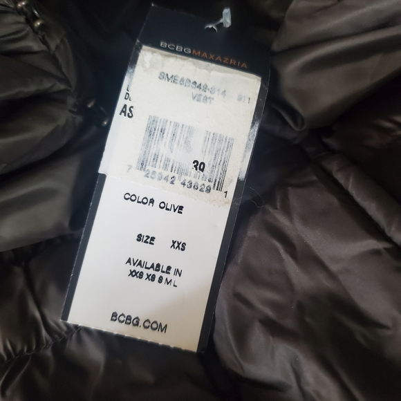 Vest - Picture 8 of 15